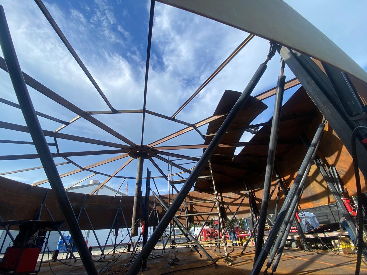 Estructura de cubierta para tanque